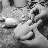 LLADRÓ PORCELAIN SCULPTURE "THE GUEST – LITTLE" BY DÍAZ-FAES BLACK AND WHITE. LIMITED SERIES 