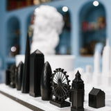 Set di scacchi Skyline Chess "The London City Edition" con scacchiera in cartone